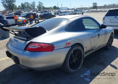 1999 Porsche 911 Carrera/Carrera 4/Carrera Tiptronic z USA, uszkodzony, nr VIN WP0AA2993XS621097